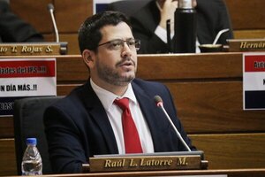 Diputado Latorre destaca "alianza durísima" entre gobierno y pseudos opositores - ADN Digital