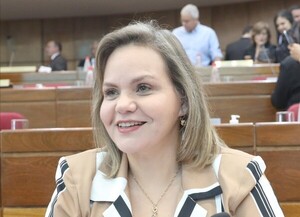 “Conozco la fórmula del éxito para el Partido Colorado”, dice Lilian Samaniego | 1000 Noticias