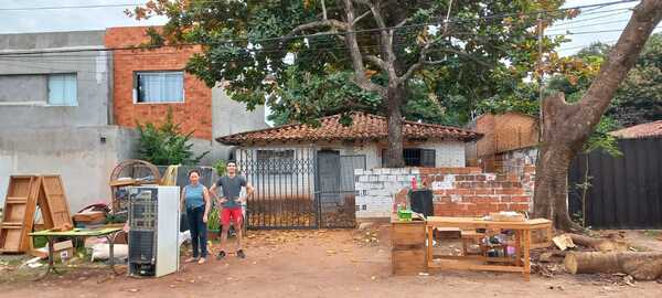 Denuncian presunto irregular desalojo de una familia en Luque - PDS RADIO