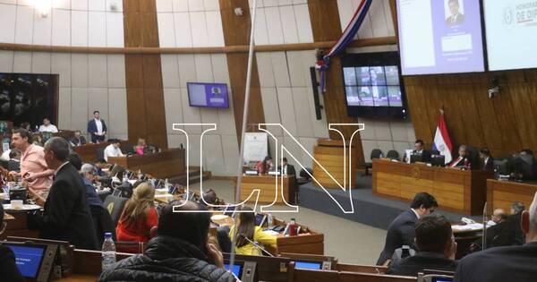 La Nación / Circo mediático contra FGE: diputados del PLRA cansados del juicio piden archivarlo