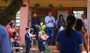 Inauguran cercado perimetral en Escuela de Caazapá - Noticiero Paraguay