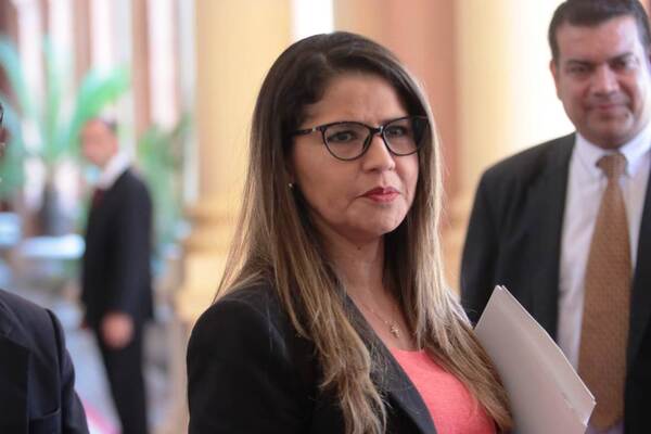 Confirman amenaza contra Cecilia Pérez - La Clave