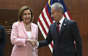 Nancy Pelosi llegó a Taiwán, pese a la creciente tensión entre China y EE.UU