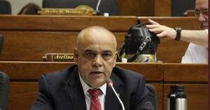 La Nación / Presión en Diputados para aprobar juicio político “hasta con maletines”, sostiene Bachi