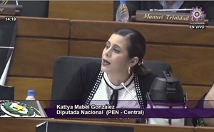 Siga el tratamiento del libelo contra Quiñónez en vivo