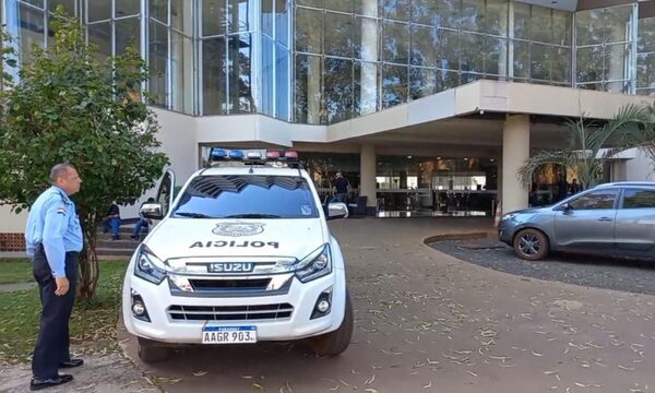 Delincuentes simulan ser clientes y asaltan Hotel Gran Nobile