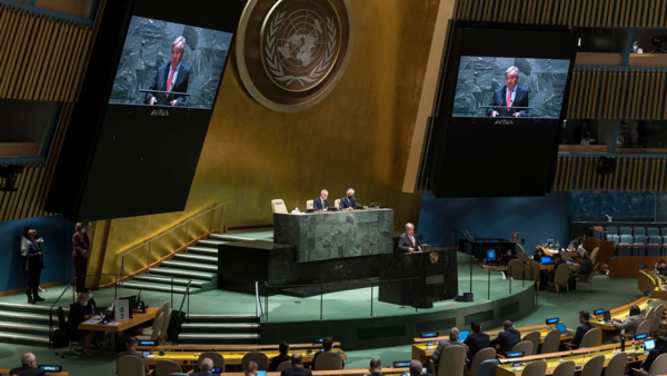Tensión entre EEUU y Rusia marcan conferencia de desarme nuclear