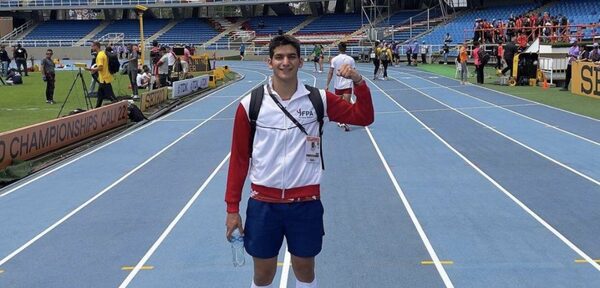 El atleta Kevin Mendieta establece récord nacional U20 en su primer mundial