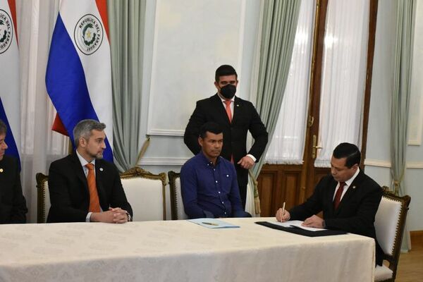 Construirán primera planta fotovoltaica para dar electricidad a indígenas del Chaco - Noticias del Chaco - ABC Color