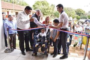 IMPORTANTES ACTIVIDADES CUMPLIDAS EN SAN PEDRO DEL PARANÁ CON PRESENCIA DEL GOBERNADOR DE ITAPÚA