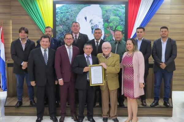 Rinden homenaje a Milner Lucio “Mineti” Ávalos en Franco - La Clave