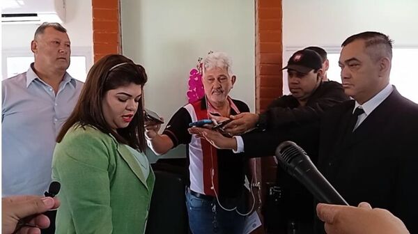Miguel Espínola asumió como nuevo concejal departamental