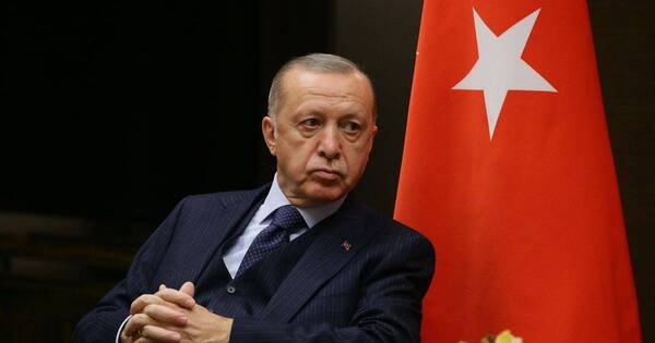 La Nación / Türkiye, nueva denominación oficial de Turquía