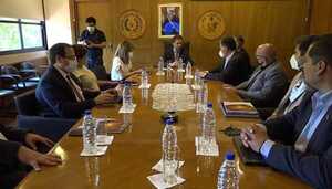 Inversionistas europeos proyectan instalar Parque Acuático y Temático en CDE - Noticde.com