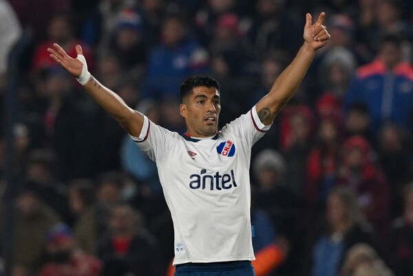 Diario HOY | Luis Suárez debuta, pero Nacional cae ante Goianiense en la Sudamericana