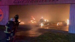 Un grupo radical mapuche incendió cuatro avionetas en el sur de Chile y ya son tres ataques en 24 horas | 1000 Noticias