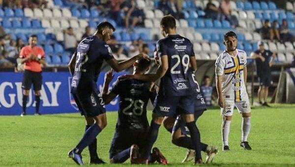 Crónica / Copa Paraguay: Triunfo sufrido del cuadro gua'i ante "Triki"