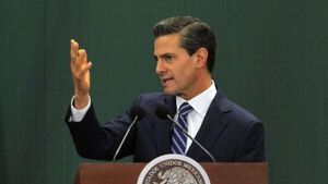 Fiscalía abre investigación contra expresidente Peña Nieto