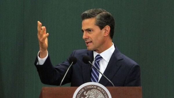 Fiscalía abre investigación contra expresidente Peña Nieto