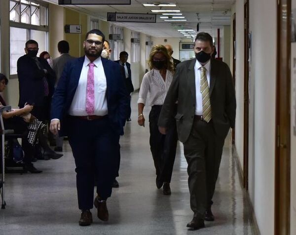 SET pilló que Zuccolillo no pagaba IRP y comenzaron los ataques desde ABC, revelan