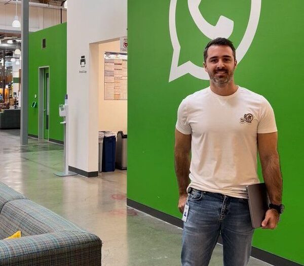 WhatsApp fichó a un paraguayo
