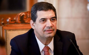 Vicepresidente, en la lista para cobrar como exobrero - Noticiero Paraguay