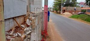 ¿Y el espacio para peatones? » San Lorenzo PY