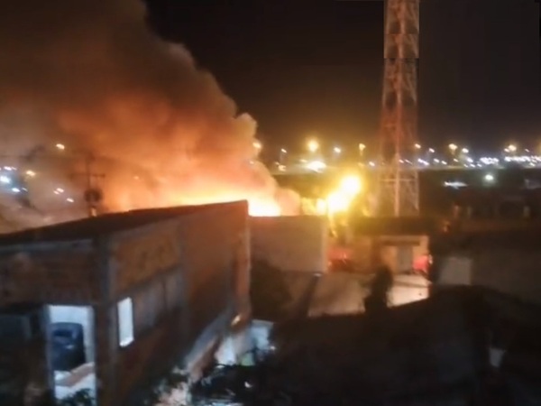 Incendio consumió vivienda en barrio Chacarita