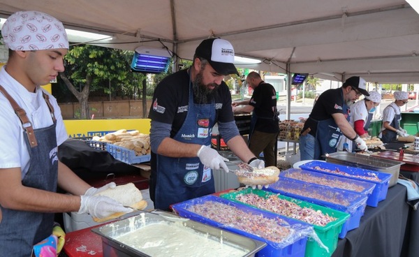 La quinta edición de Asado de Campeones se realizó en Superseis Mundi Mark