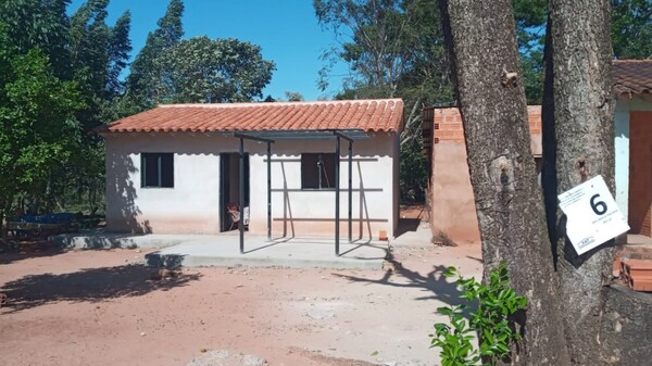 Construcción de 93 viviendas en Canindeyú registran 83% de avance - .::Agencia IP::.