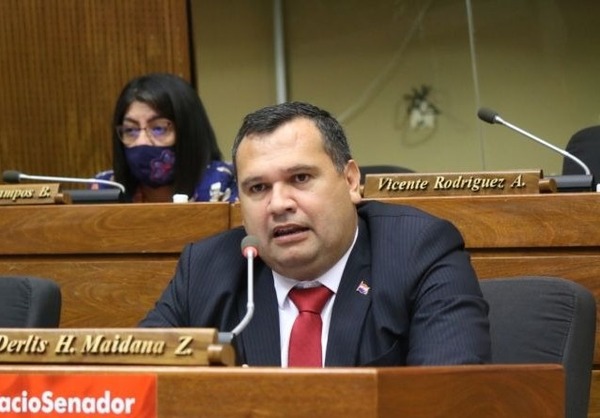“Cuando Velázquez habla de transparencia es lo mismo que Blatter hable de transparencia en el fútbol” - Megacadena — Últimas Noticias de Paraguay