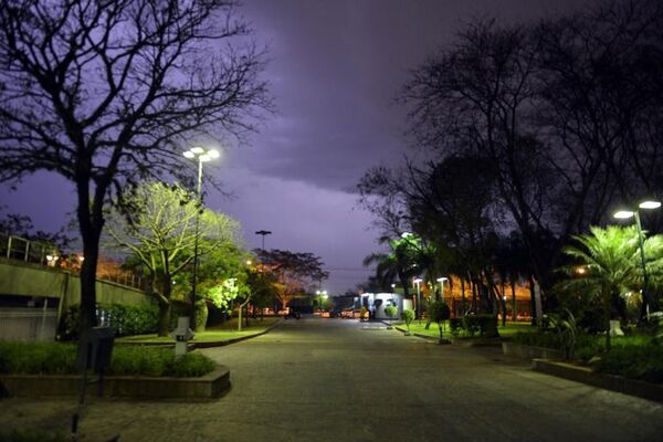 Anuncian tormentas y vientos de hasta 120 km/h desde esta noche - Nacionales - ABC Color