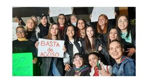 Periodistas despedidas del SNT realizaron denuncia ante el Ministerio de Trabajo