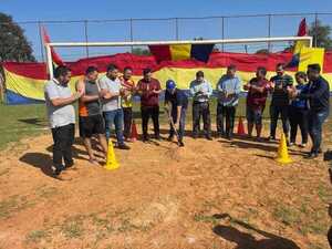 Dan palada inicial para el nuevo empastado del club Ciudad Nueva - La Clave