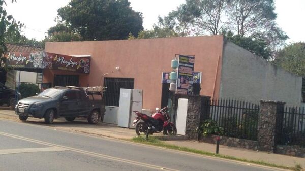 Millonario robo en centro comercial de Carapeguá - Policiales - ABC Color