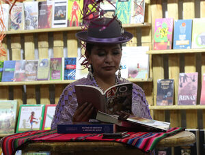 Mujeres, indígenas y jóvenes, protagonistas de la Feria del Libro de La Paz - MarketData