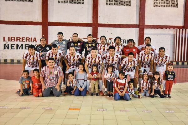 Fútbol de salón: En marcha el cuadrangular de la Divisional Oro - Polideportivo - ABC Color