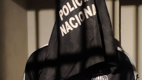 Doña quiso rescatar a su hija y el yerno la amenazó con feroz cuchillo