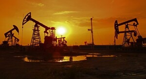 Los precios del petróleo cayeron cerca de 4%
