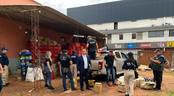 Incautan mercaderías ingresadas de contrabando