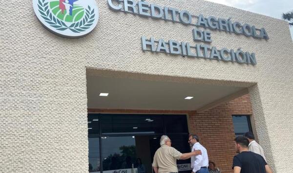 CAH entrega crédito de 235 millones a productores de Santa Rosa Misiones