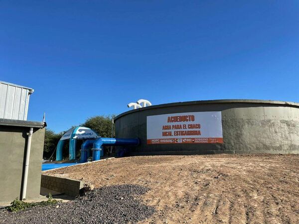 Tras un mes de paro, acueducto vuelve a estar operativo en el Chaco - Noticias del Chaco - ABC Color