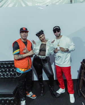 Danna Meza conquistó corazones al presentarse con Alexis y Fido