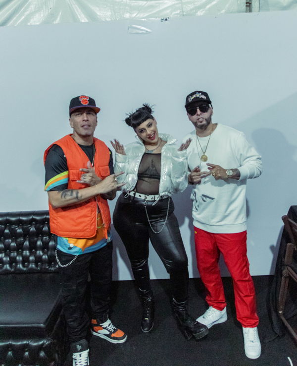 Danna Meza conquistó corazones al presentarse con Alexis y Fido