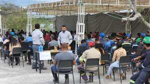 Diario HOY | Multitudinaria convocatoria en feria de empleos de CECON del Grupo Cartes