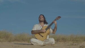 YACO presenta su nueva canción como un mensaje de esperanza