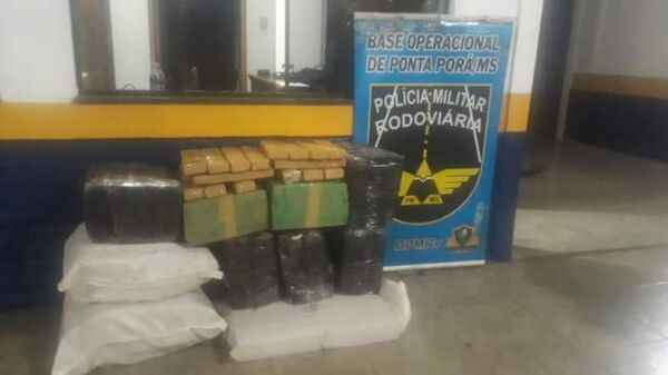 Policía Militar Rodoviária detuvo a conductor con cerca de 200 kilos de marihuana - Radio Imperio