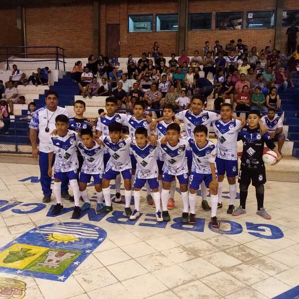 La V azul C13 cae en su primer lance | Radio Regional 660 AM