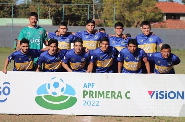 DT de Colonial renuncia horas antes del juego ante Olimpia