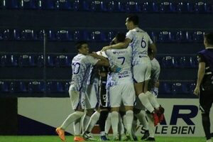 Diario HOY | Sol de América sobrevive en los penales y avanza en la Copa Paraguay